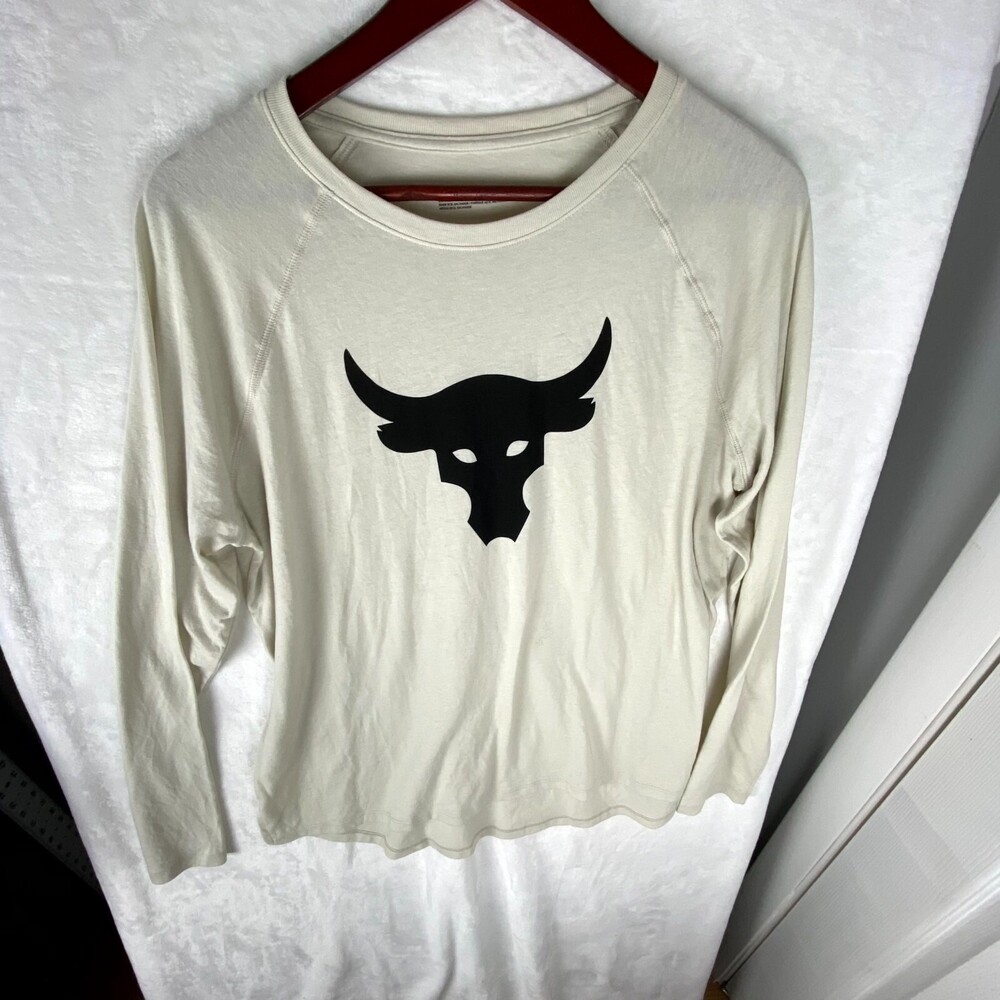 Under Armour  Project T-Shirt Mens XL Ivory Bull Graphic Loose Fit Long Sleeve